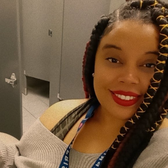 Meet your Posher, Sarah - Picture 4 of 10